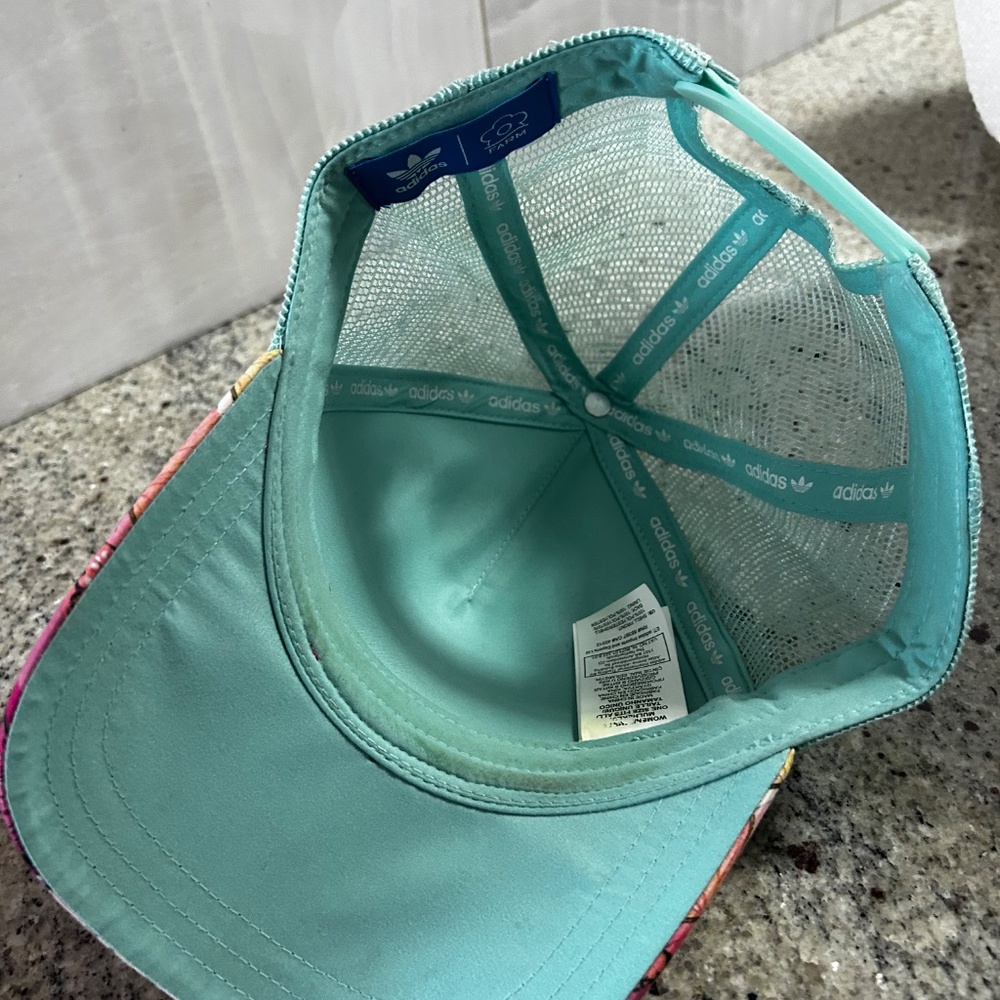 Baseball hat - Picture 4 of 4